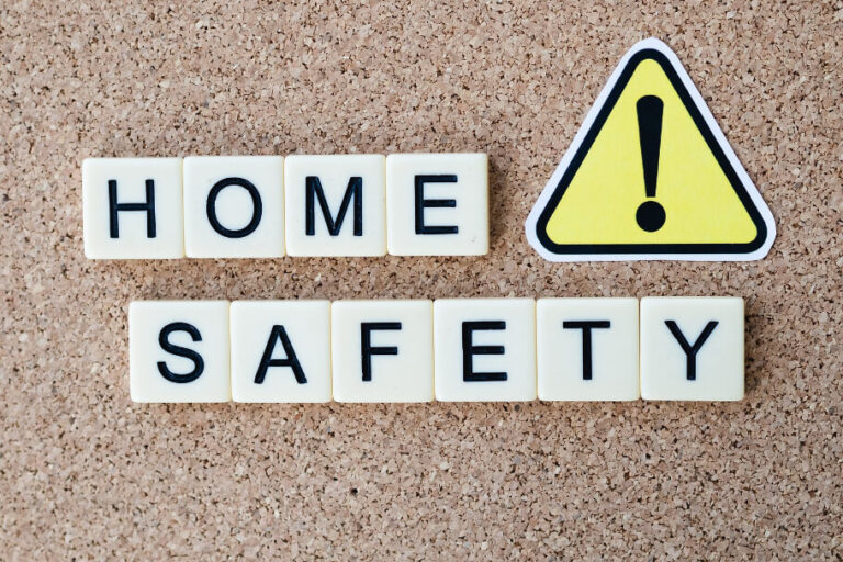 sistemas de seguridad para niños y adultos mayores