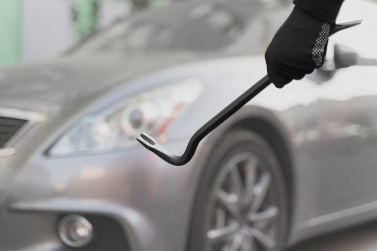 Medidas de seguridad para evitar roben mi auto en mi casa